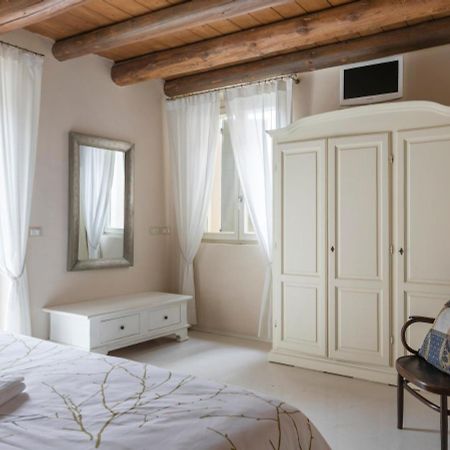 Corte Dei Soavi-Family Rooms & Apartments Soave  Exterior foto